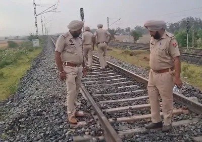 ਪੰਜਾਬ ਪੁਲਿਸ ਦਾ ਵੱਡਾ ਐਕਸ਼ਨ, ਸ਼ੰਭੂ ਰੇਲ ਟ੍ਰੈਕ ਧਮਾਕੇ ਮਾਮਲੇ ‘ਚ ਮੁੱਖ ਮੁਲਜ਼ਮ ਦਾ ਸਾਥੀ ਗ੍ਰਿਫ਼ਤਾਰ
