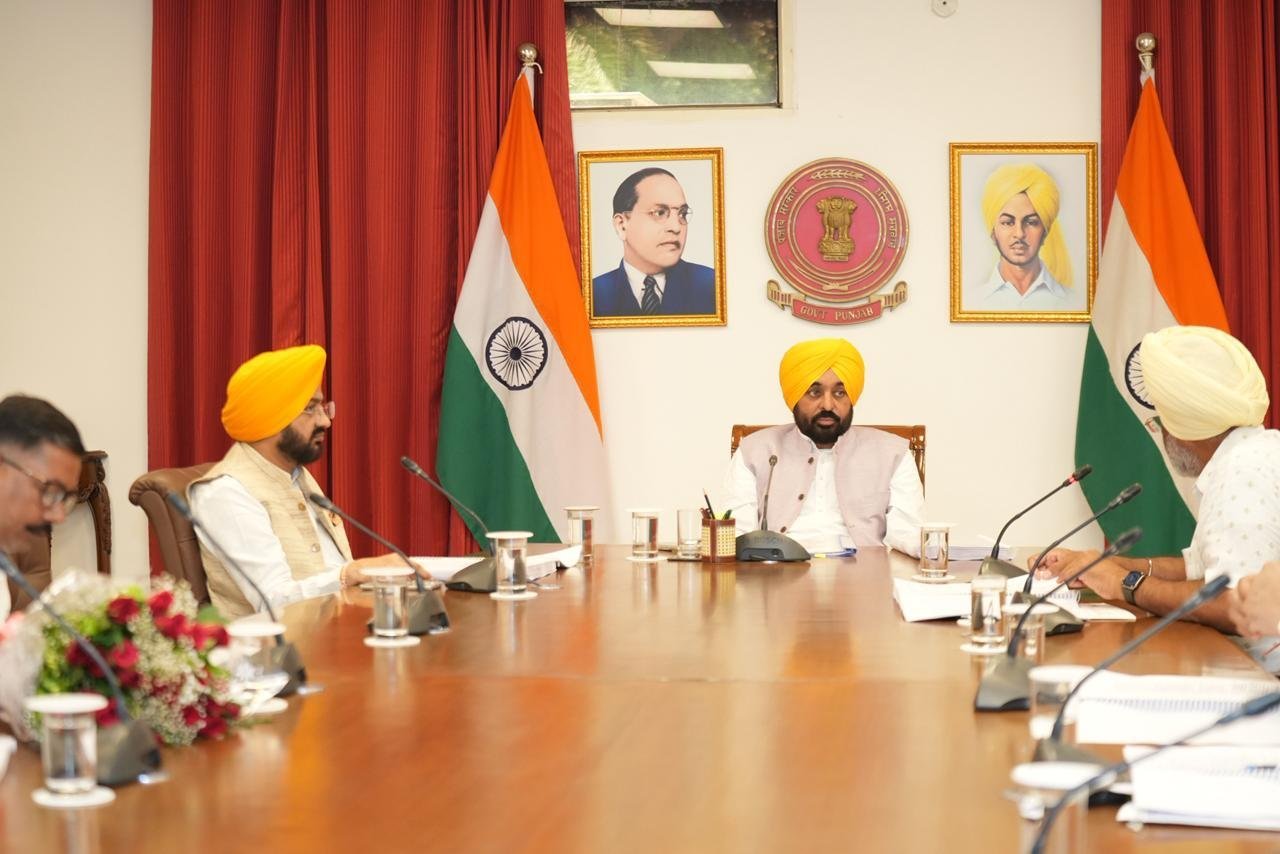 ਮੁੱਖ ਮੰਤਰੀ ਭਗਵੰਤ ਸਿੰਘ ਮਾਨ ਵੱਲੋਂ ਉਸਾਰੀ ਕਿਰਤੀਆਂ ਲਈ ਵੱਡੀ ਰਾਹਤ ਦਾ ਐਲਾਨ; ਪੂਰੇ ਪੰਜਾਬ ਵਿੱਚ 10 ਲੱਖ ਮਜ਼ਦੂਰਾਂ ਦੀ ਮੁਫ਼ਤ ਰਜਿਸਟ੍ਰੇਸ਼ਨ ਕੀਤੀ ਜਾਵੇਗੀ