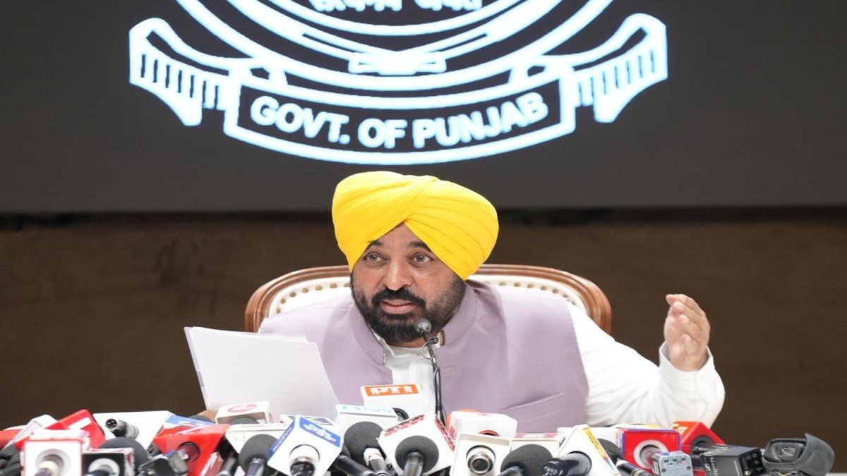 ਭਗਵੰਤ ਮਾਨ ਸਰਕਾਰ ਨੇ ਪ੍ਰਾਈਵੇਟ ਸਕੂਲਾਂ ਵੱਲੋਂ ਮਨਮਰਜ਼ੀ ਦੀਆਂ ਫੀਸਾਂ ਵਧਾਉਣ ‘ਤੇ ਲਾਈ ਰੋਕ